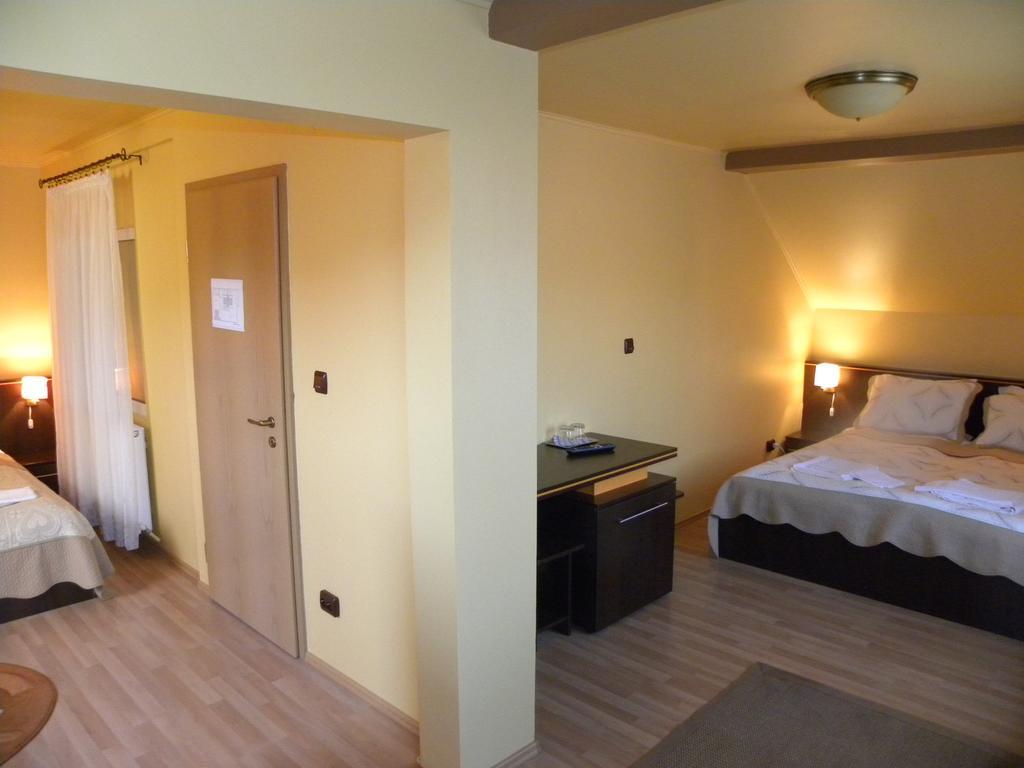 Casa Enescu Hotel Bran  Værelse billede