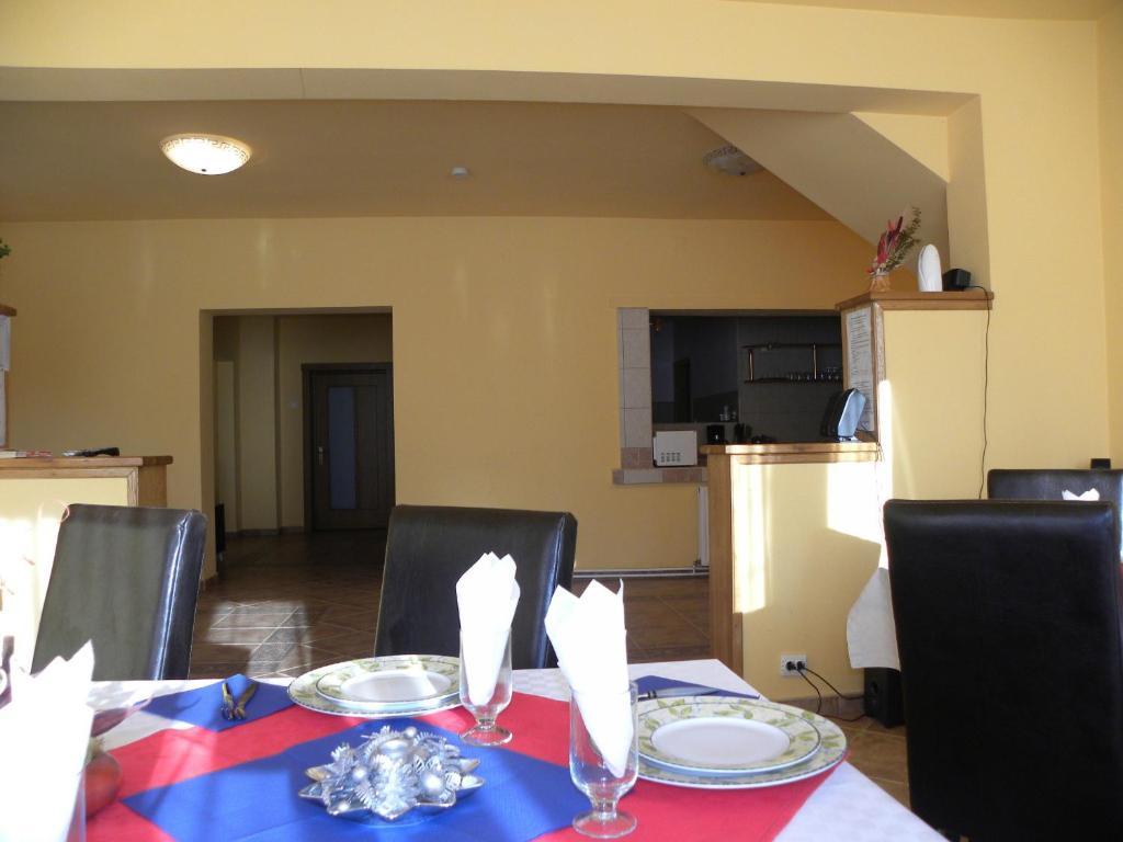 Casa Enescu Hotel Bran  Eksteriør billede